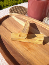 Charger l'image dans la galerie, Deux Palo Santo – Bois sacré d’ancrage et de purification