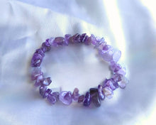 Charger l'image dans la galerie, Bracelet baroque en Améthyste – Pierres naturelles pour l’apaisement, le développement de l’intuition et l’éveil spirituel