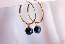 Charger l'image dans la galerie, Boucles d'oreilles Chloé LARVIKITE- Protection / Régénération