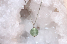 Charger l'image dans la galerie, COLLIER FLUORITE - Clarté / Stabilité