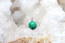 Charger l'image dans la galerie, PENDENTIF MALACHITE - Protection / Réconfort