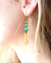Charger l'image dans la galerie, Boucles d'oreilles Zoé or AMAZONITE - Courage / Sérénité
