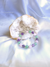 Charger l&#39;image dans la galerie, Bracelet Sommeil - Quartz Rose, Aventurine Verte &amp; Améthyste sur geode

