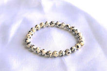 Charger l'image dans la galerie, Bracelet jaspe dalmatien 6mm
