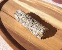 Charger l'image dans la galerie, Sauge Blanche de Purification – Rituel de Reconnexion
