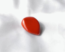 Charger l&#39;image dans la galerie, Pierre roulée en jaspe rouge naturel de 2 à 3 cm – pierre d’énergie vitale, de stabilité et de confiance en soi, idéale pour l’ancrage et la motivation
