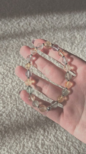 Bracelet concentration video