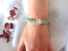 Charger l'image dans la galerie, Bracelet Amazonite et Cristal de Roche - Lithothérapie, Apaisement et Harmonie Amplificateur 
