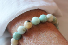 Charger l'image dans la galerie, Bracelet amazonite multi epanouissement courage porter
