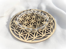 Charger l&#39;image dans la galerie, FLEUR DE VIE  EN BOIS MADEMOISELLE MOANA
